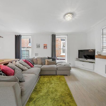 30 Percent Off! The Central Whitby Gem - 4 Bedrooms Buitenkant foto