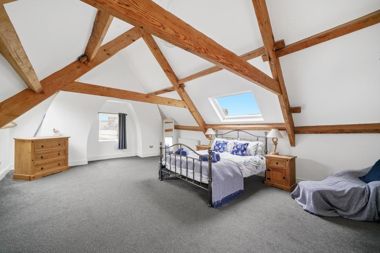 30 Percent Off! The Central Whitby Gem - 4 Bedrooms Buitenkant foto