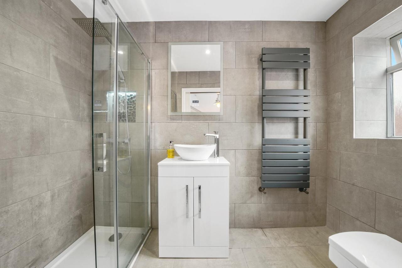 30 Percent Off! The Central Whitby Gem - 4 Bedrooms Buitenkant foto