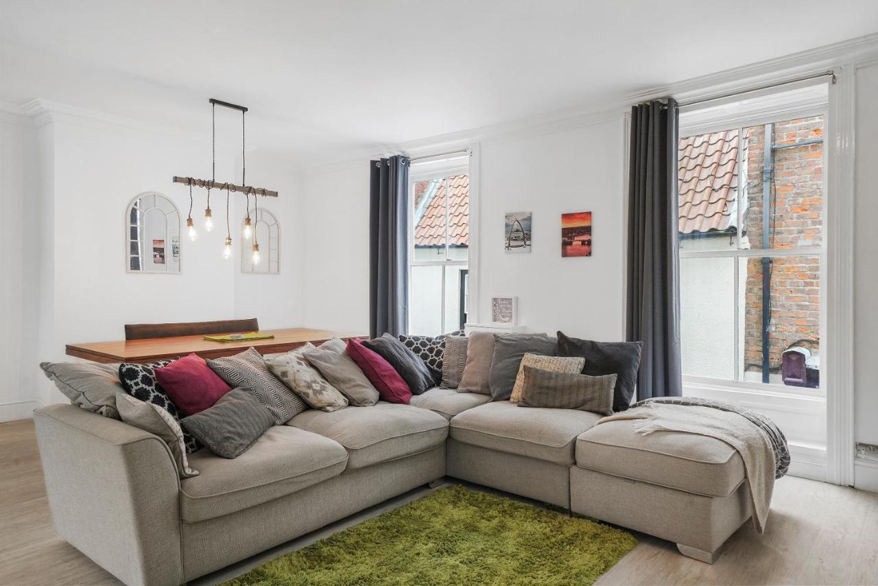 30 Percent Off! The Central Whitby Gem - 4 Bedrooms Buitenkant foto